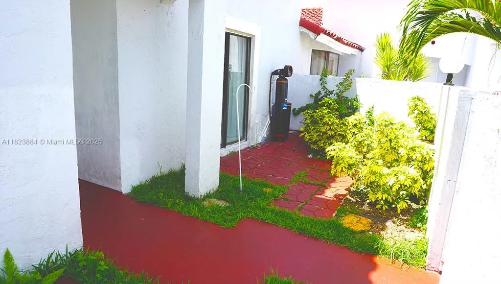 1705 San Remo Cir, Homestead FL 33035