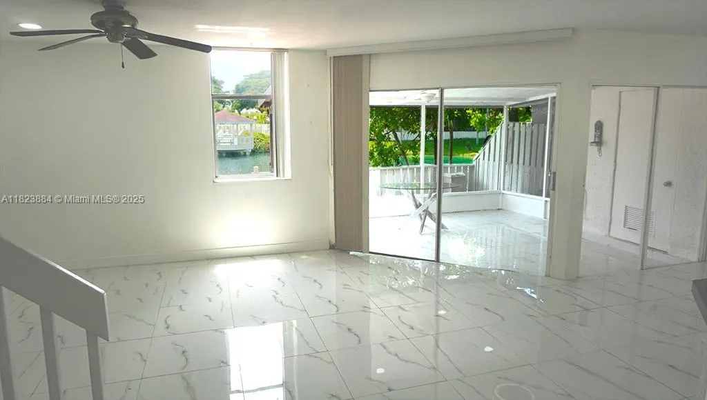 1705 San Remo Cir, Homestead FL 33035