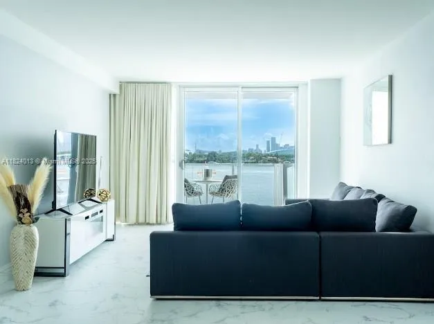 1100 West Ave # 510, Miami Beach FL 33139