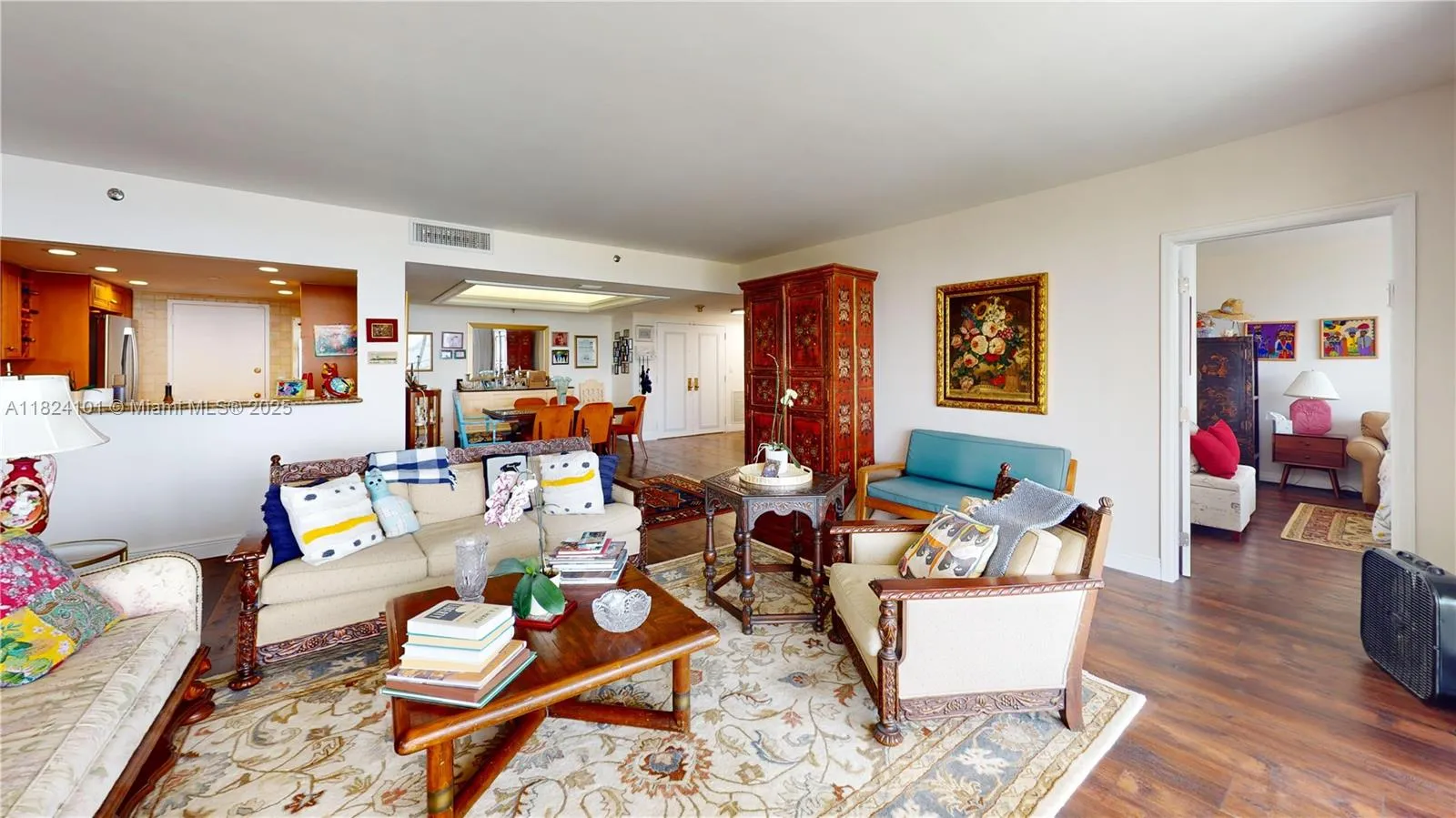 11113 Biscayne Blvd, Miami FL 33181