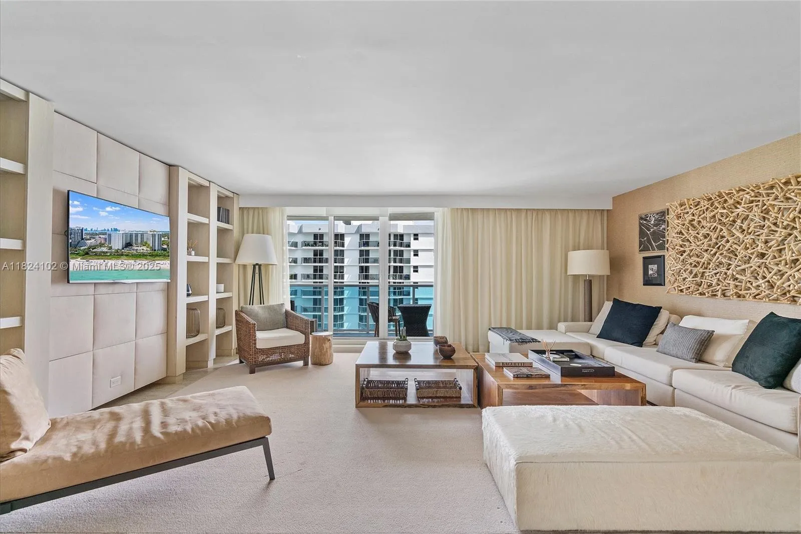 102 24th St # 1415, Miami Beach FL 33139