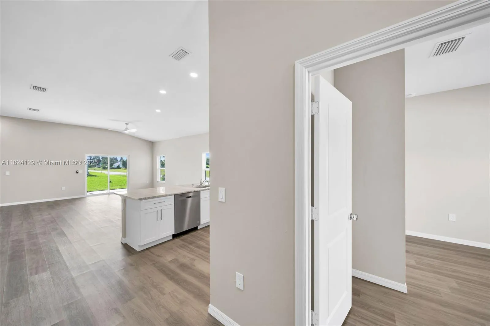 603 NW 21st st, Cape Coral FL 33993