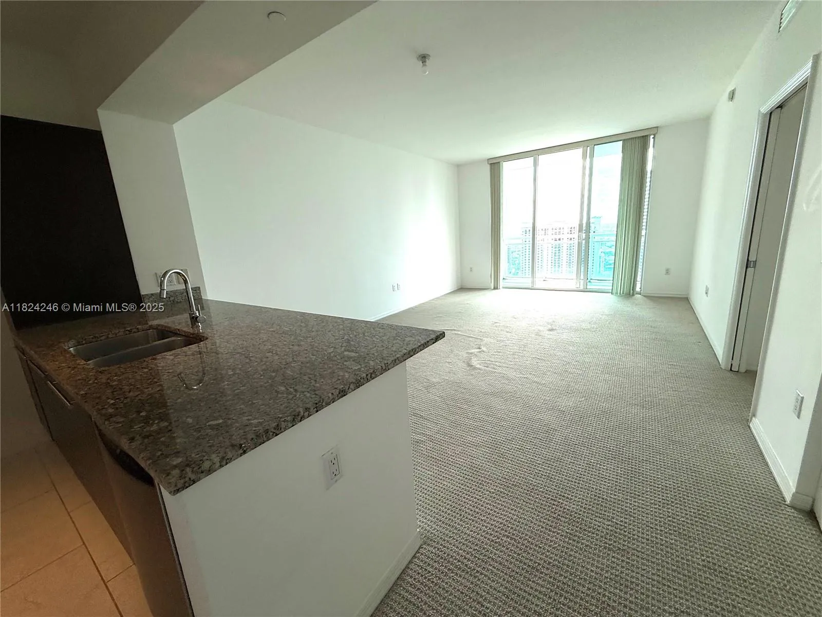 951 Brickell Ave # 3703, Miami FL 33131