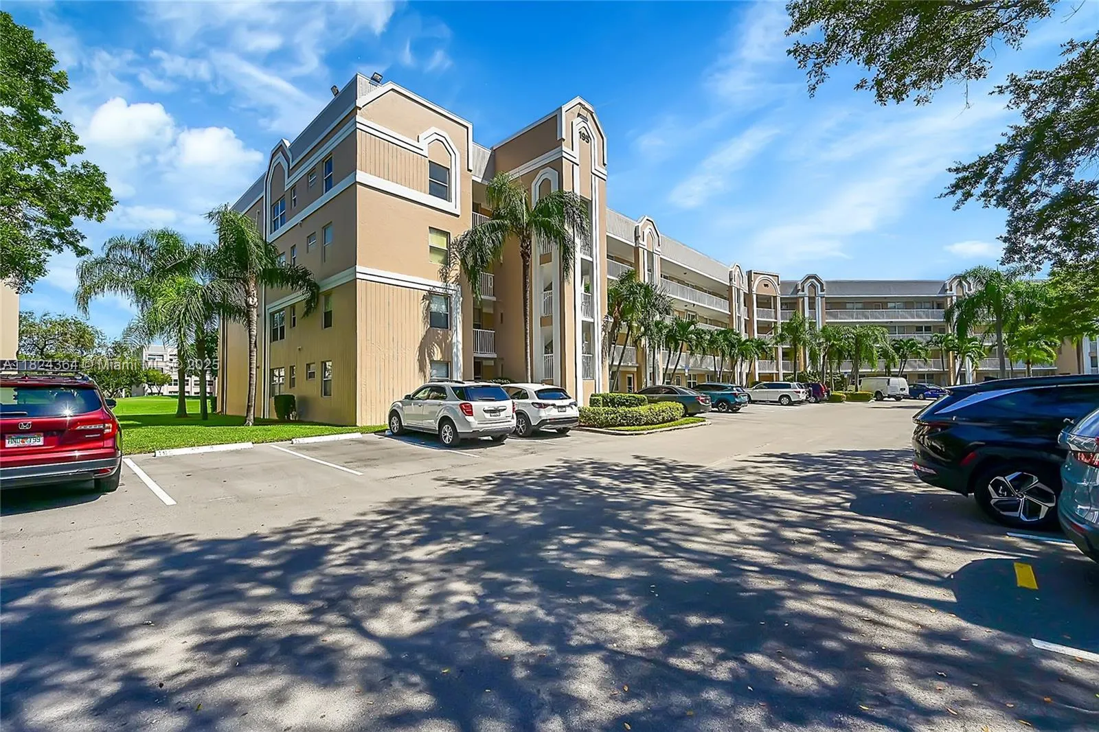 2 bedroom 2 bath for sale at 10155 NW 24th Pl # 103, Sunrise FL 33322