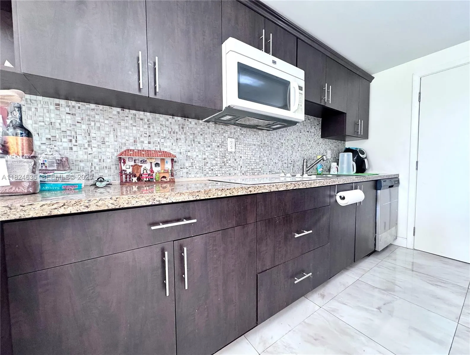2930 Point East Dr # E309, Aventura FL 33160