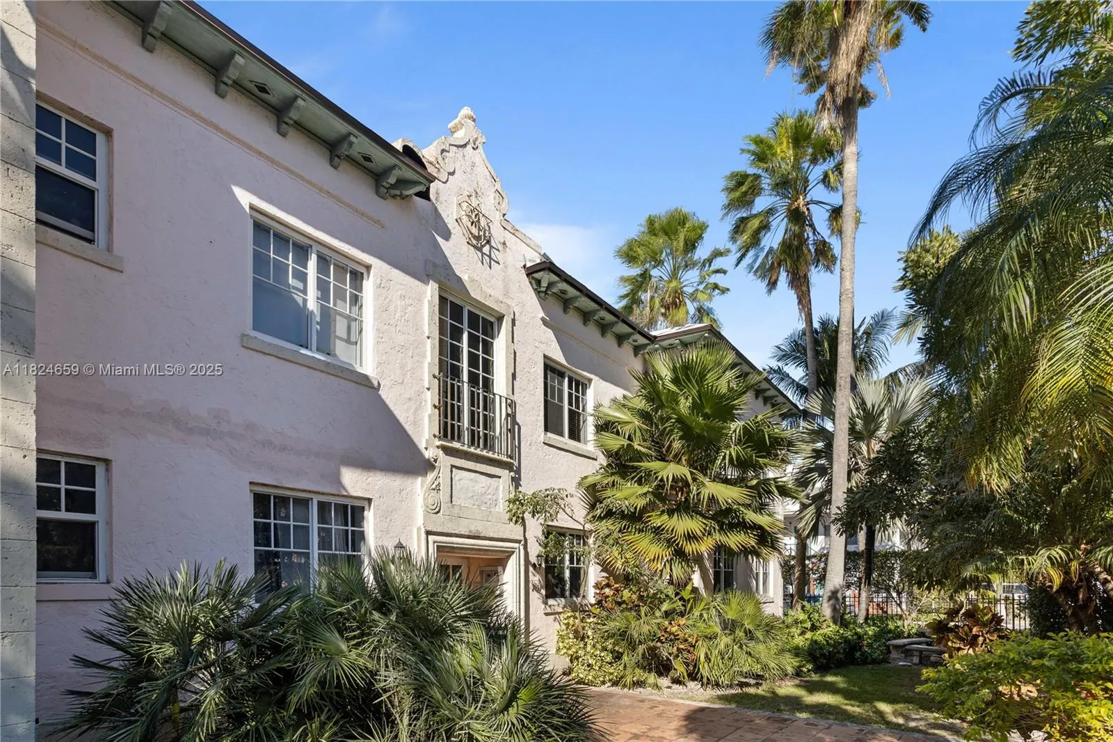 750 Pennsylvania Ave # 3, Miami Beach FL 33139