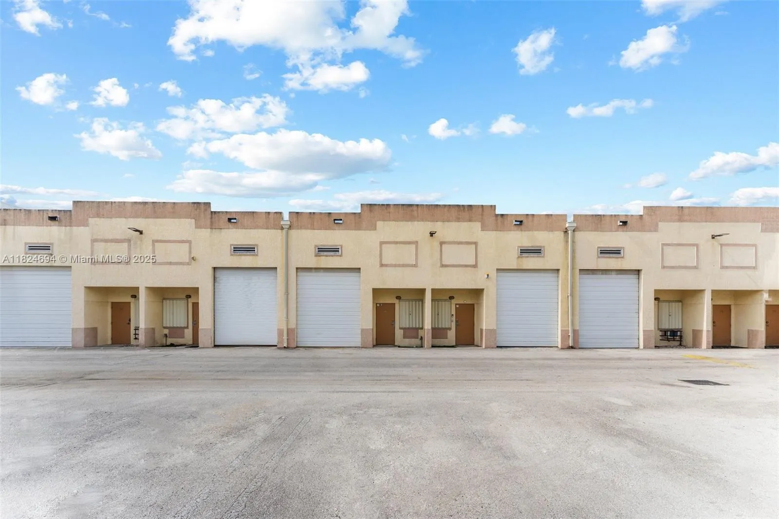 13816 SW 142nd Ave # 33, Miami FL 33186