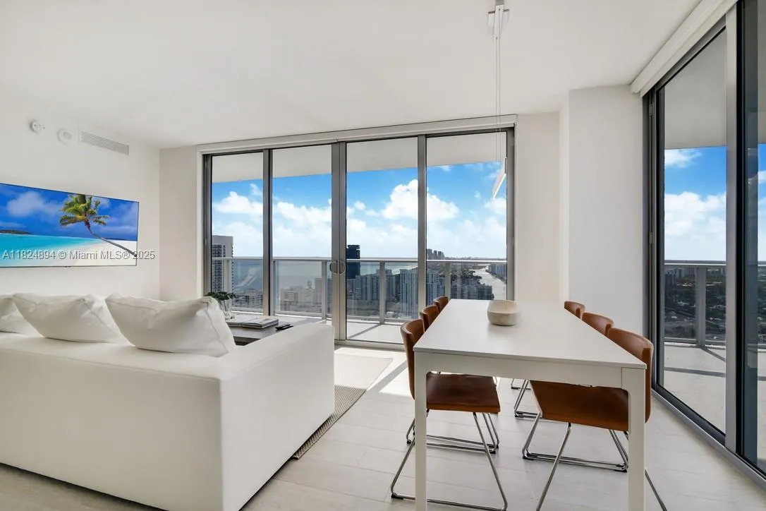 4010 S Ocean Dr # T3708, Hollywood FL 33019