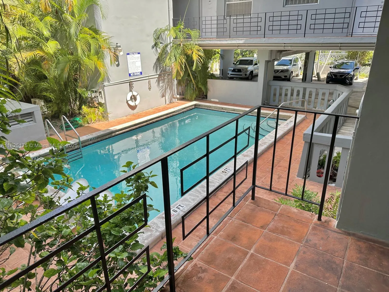 820 Salzedo St # 201, Coral Gables FL 33134