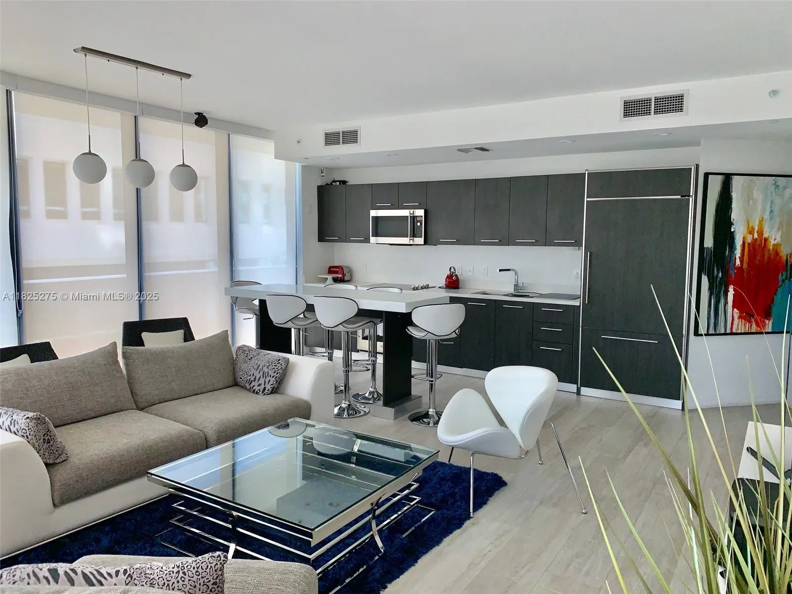 2 bedroom 2 bath for sale at 55 SW 9th St # 2706, Miami FL 33130