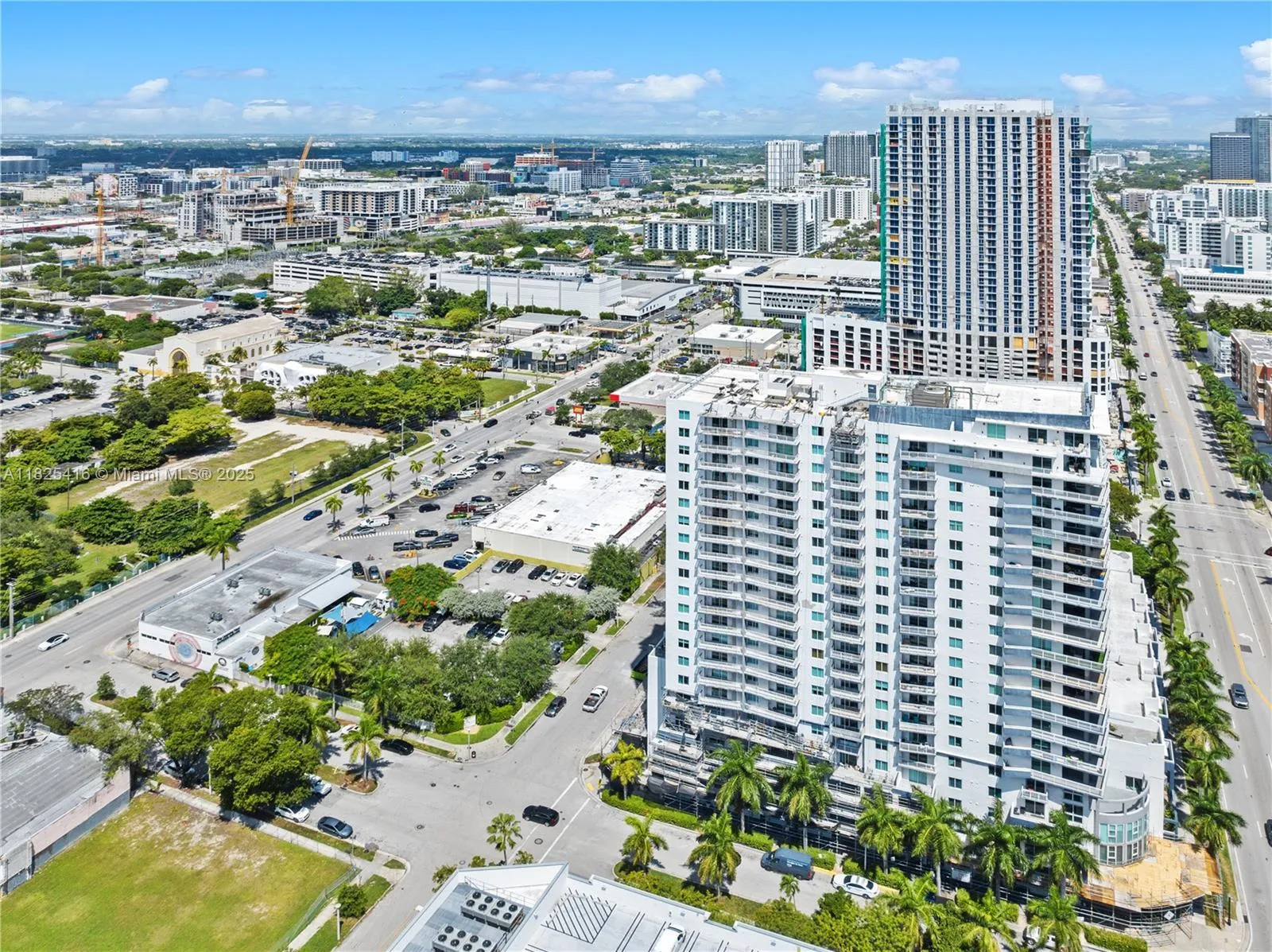 275 NE 18th St # 10, Miami FL 33132