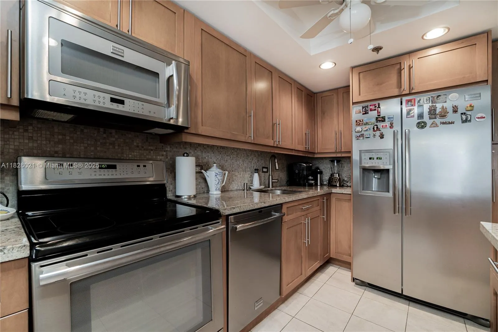 20515 E Country Club Dr # 1048, Aventura FL 33180