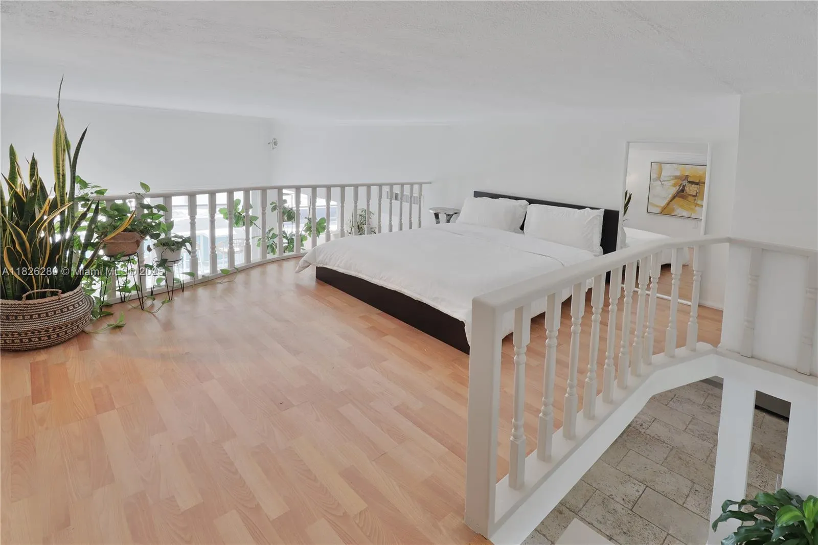 6770 Indian Creek Dr, Miami Beach FL 33141