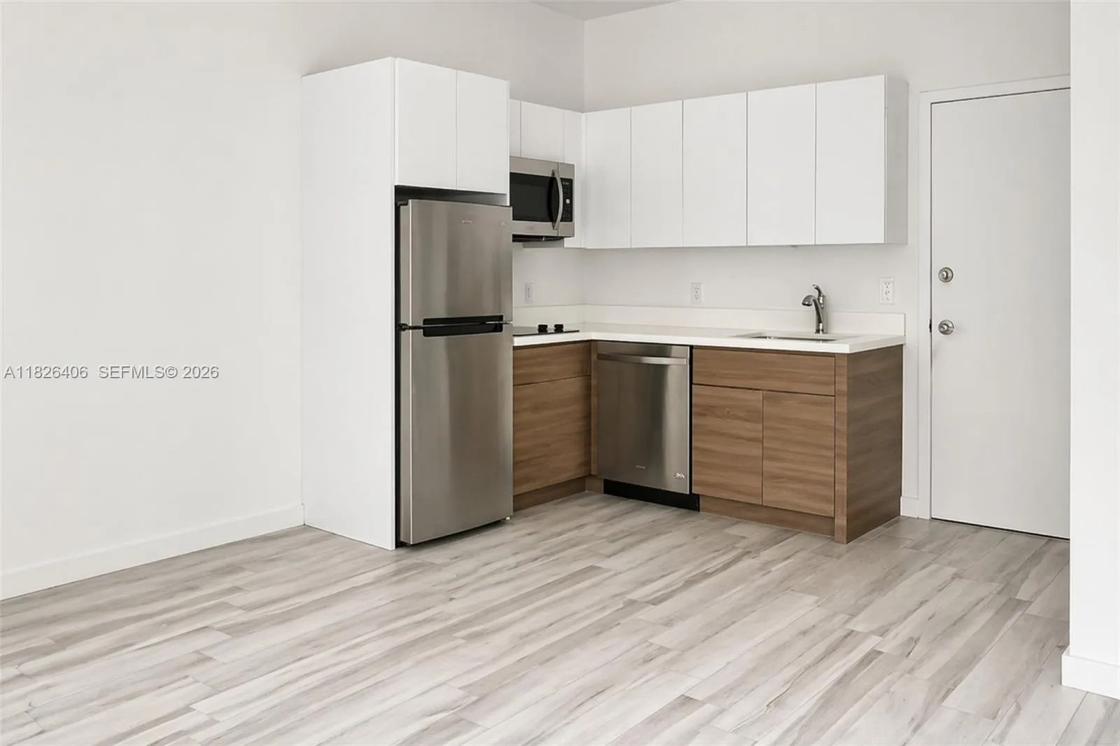 1560 Meridian Ave # 206, Miami Beach FL 33139