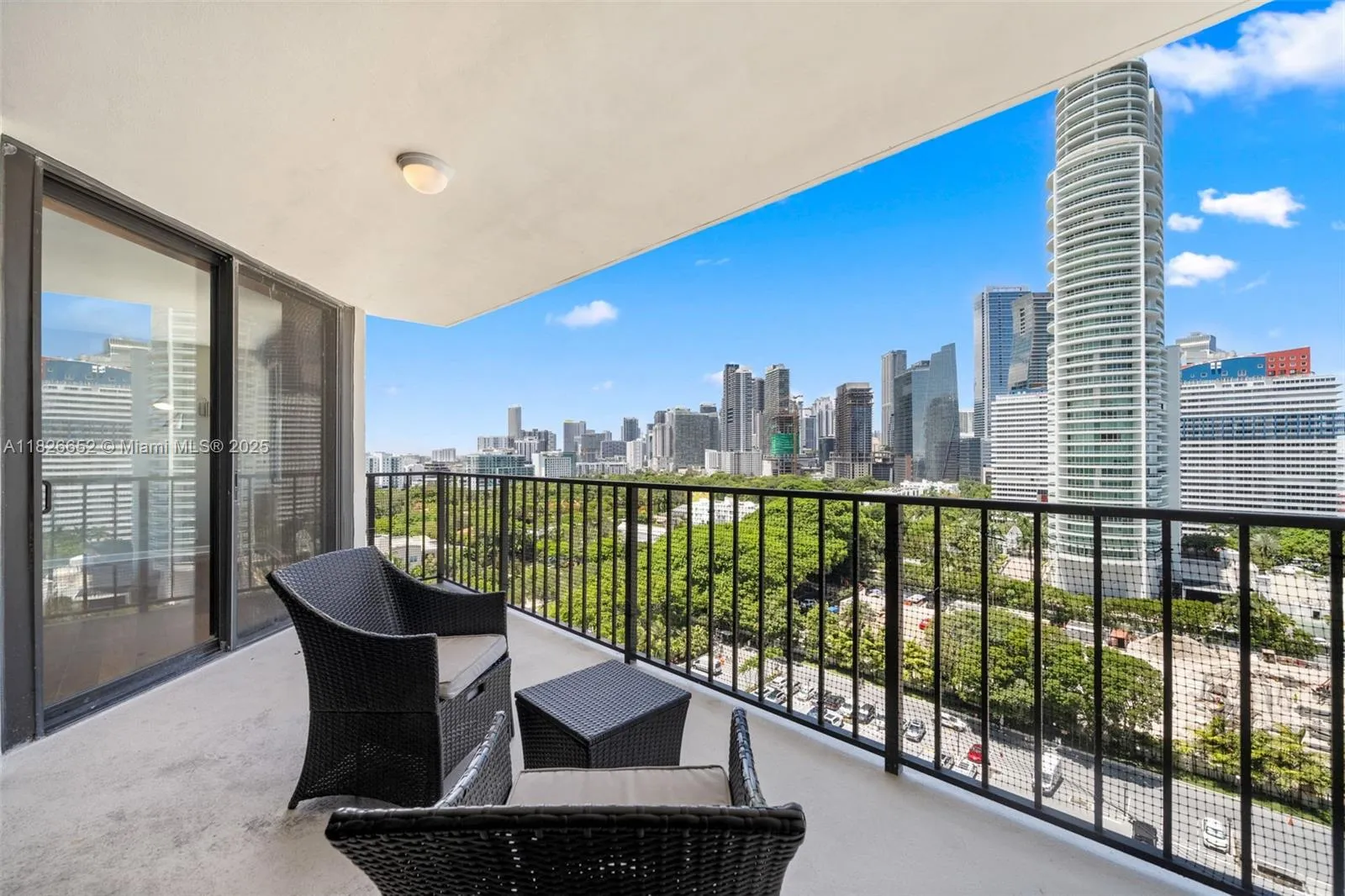 2 bedroom 2 bath for sale at 1901 Brickell Ave # B1713, Miami FL 33129