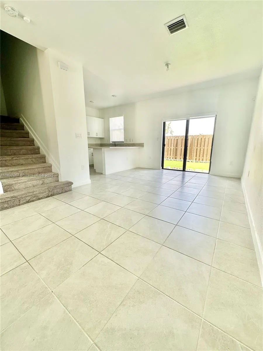 10049 SW 228th Ter, Miami FL 33190