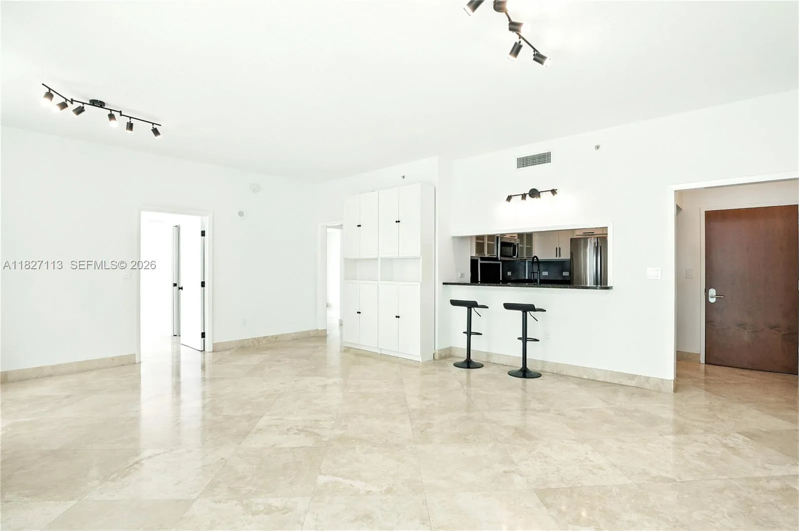 31 SE 5th St # 4021, Miami FL 33131