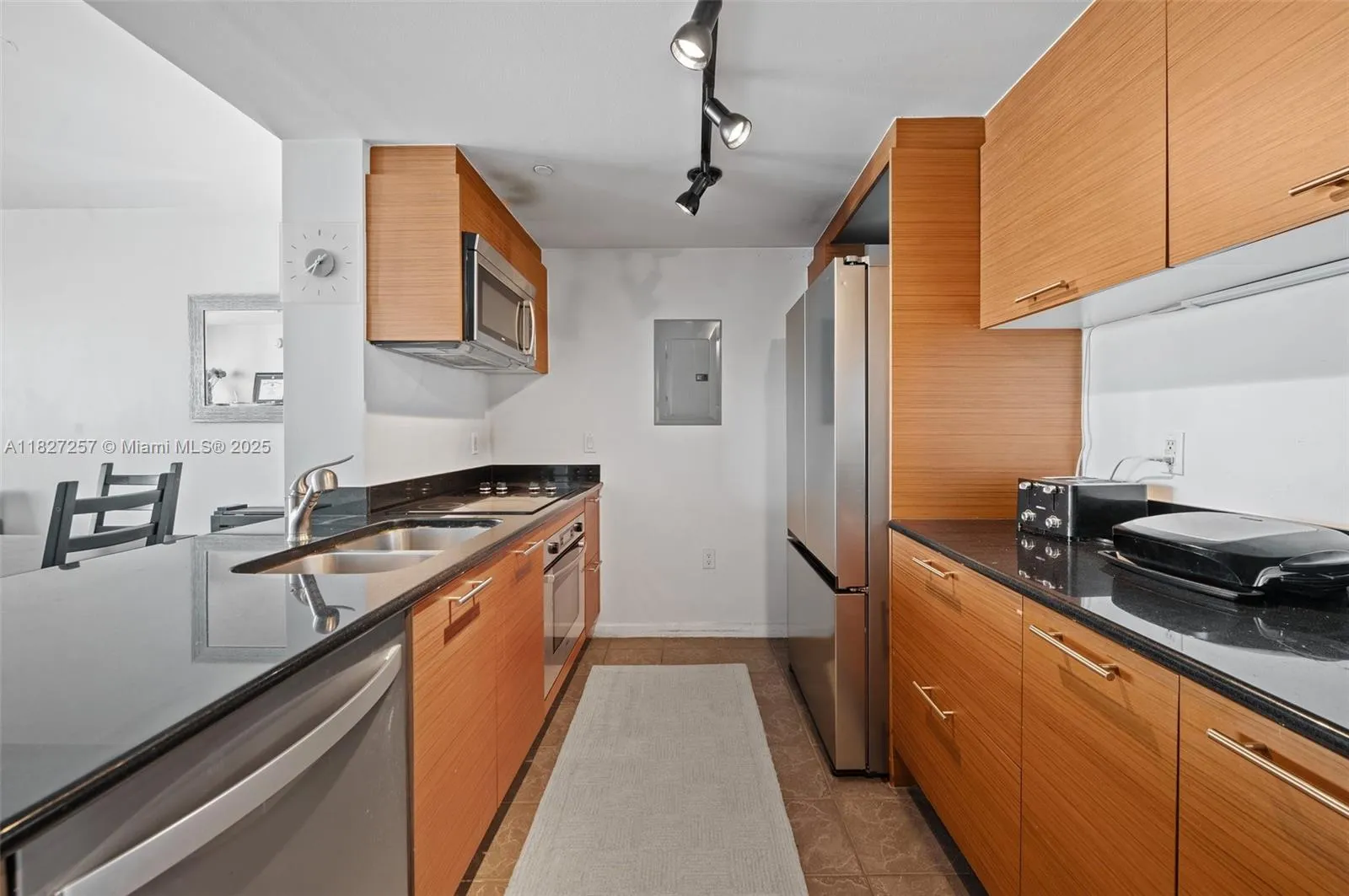 50 Biscayne Blvd # 3605, Miami FL 33132