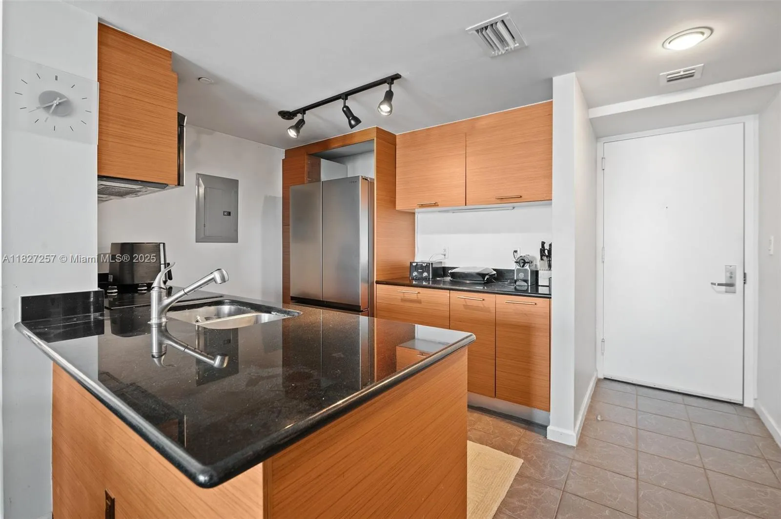 50 Biscayne Blvd # 3605, Miami FL 33132