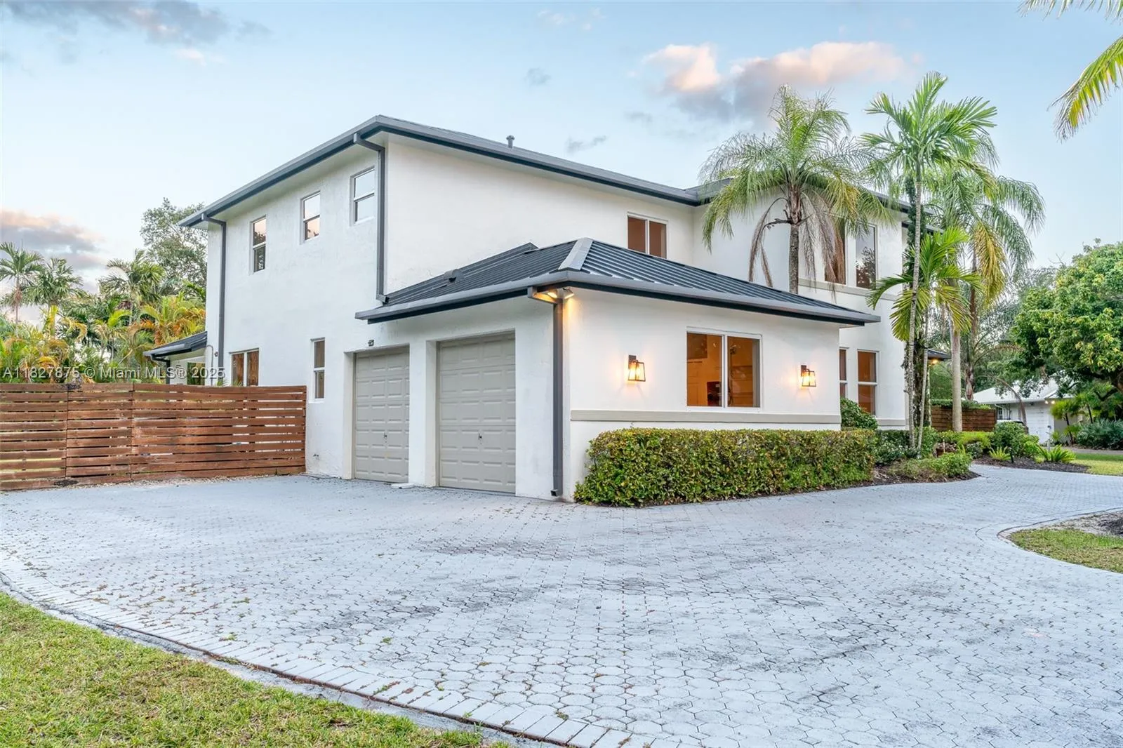 11211 SW 82nd Pl, Miami FL 33156