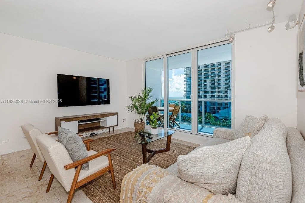 2301 Collins Ave # 705, Miami Beach FL 33139