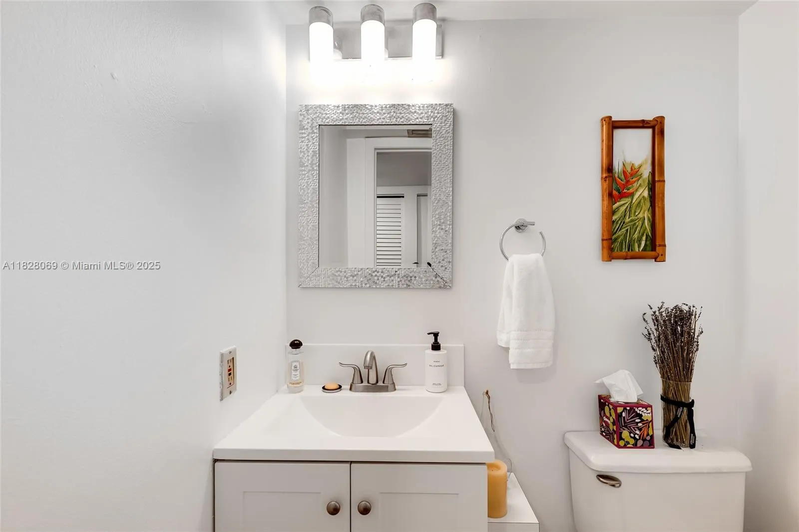 540 Brickell Key Dr # 210, Miami FL 33131