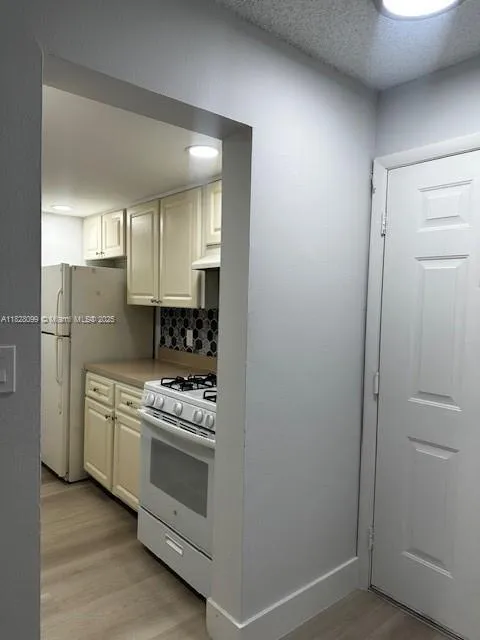 17901 NW 68th Ave # T205, Hialeah FL 33015