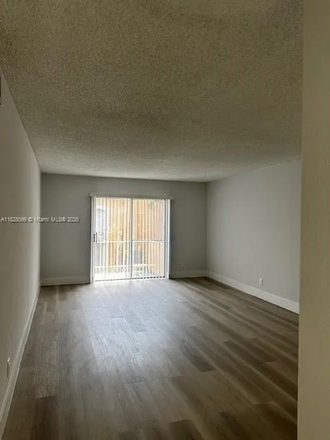 17901 NW 68th Ave # T205, Hialeah FL 33015