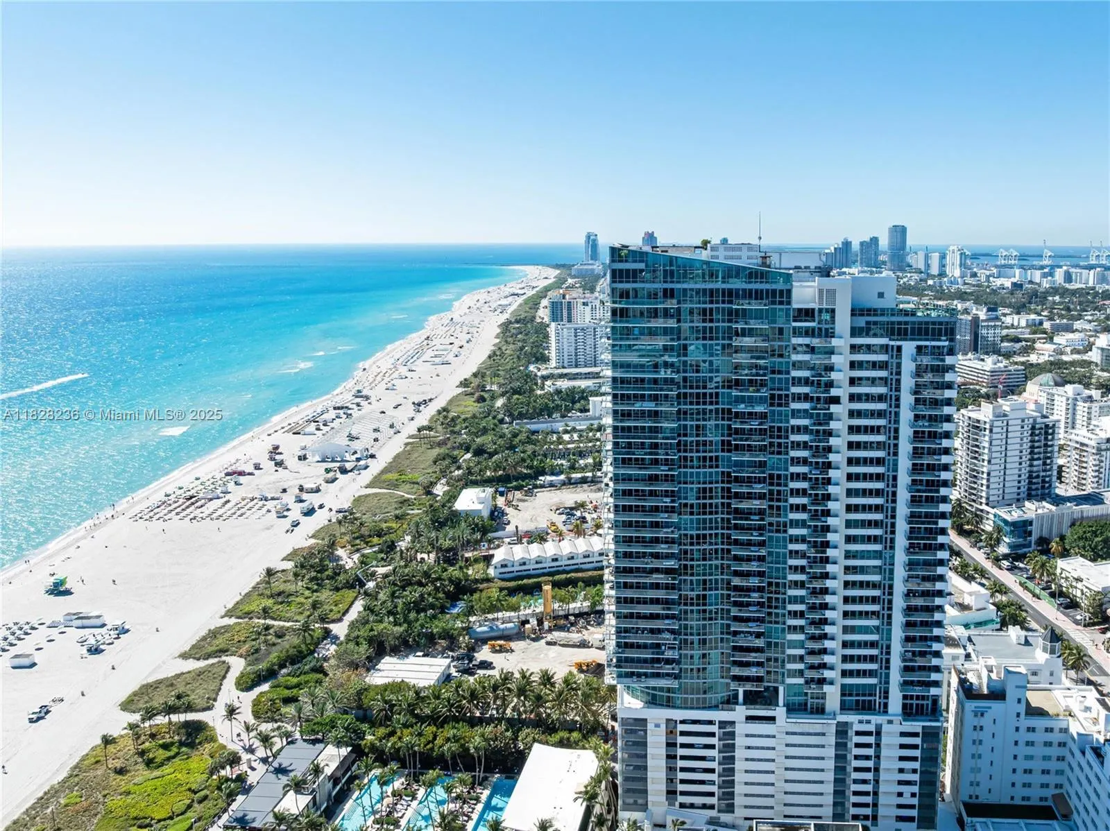 3 bedroom 3 bath for sale at 101 20th St # 3803, Miami Beach FL 33139
