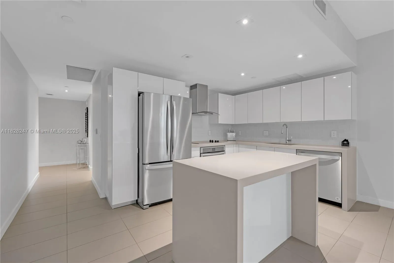 1600 NE 1ST AVE # 2916, Miami FL 33132
