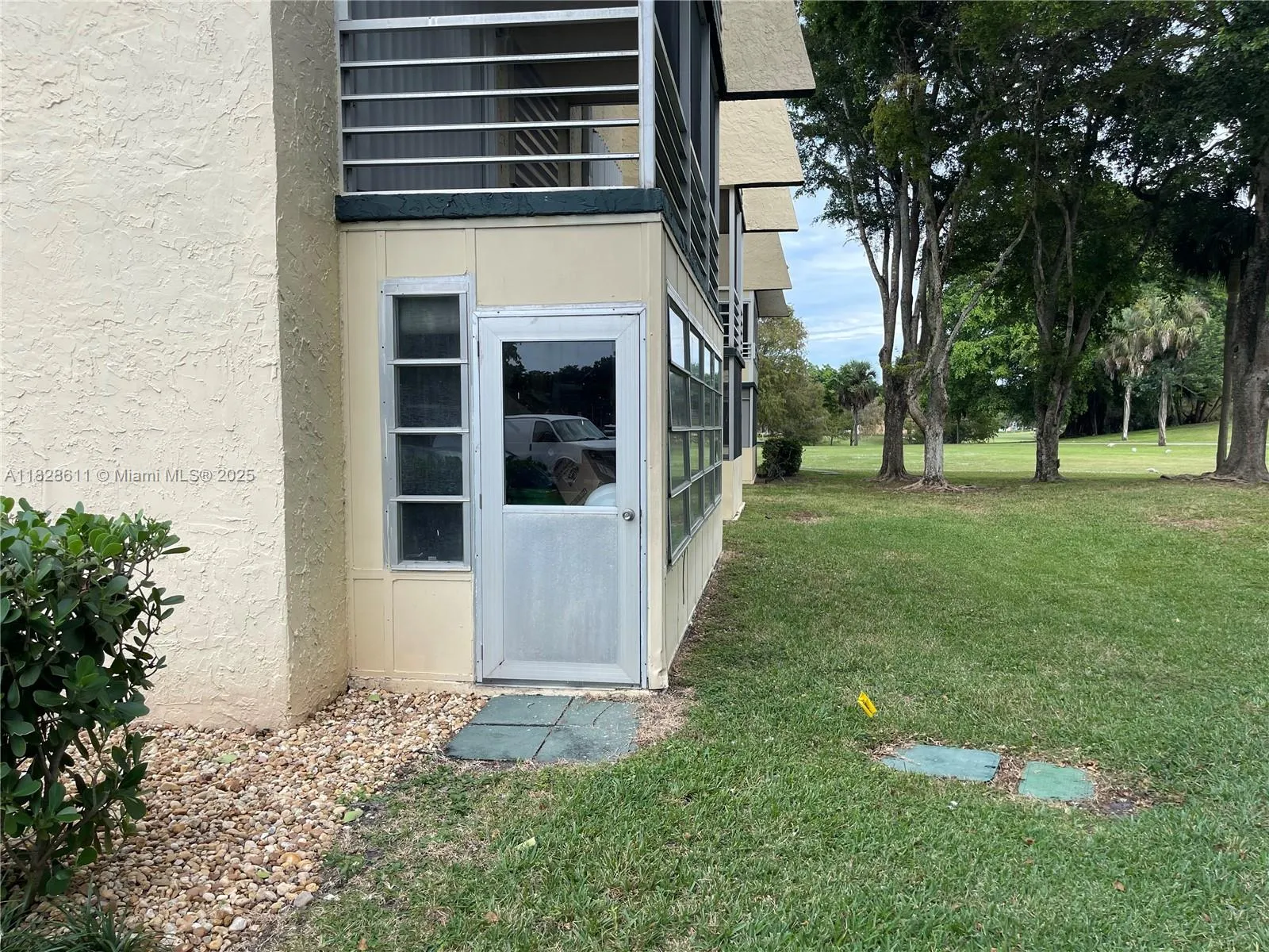 9070 Lime Bay Blvd # 115, Tamarac FL 33321