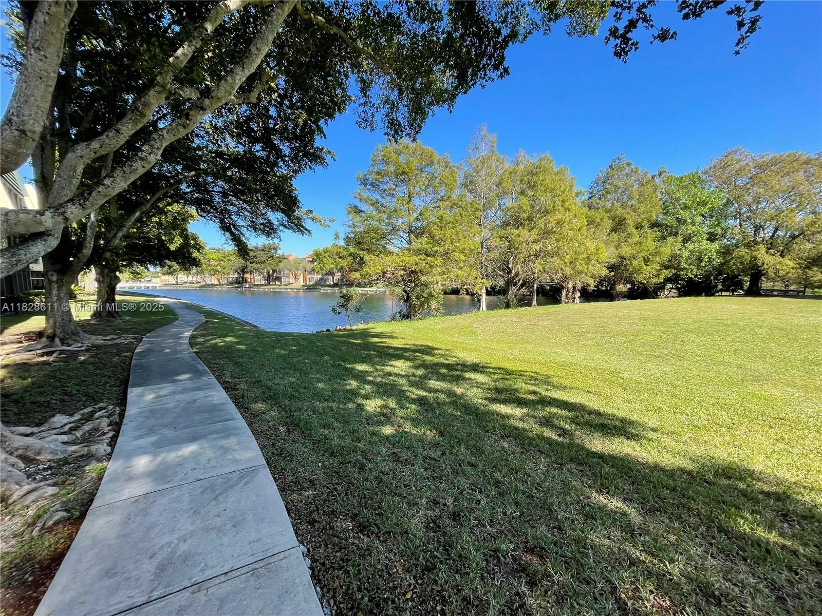 9070 Lime Bay Blvd # 115, Tamarac FL 33321