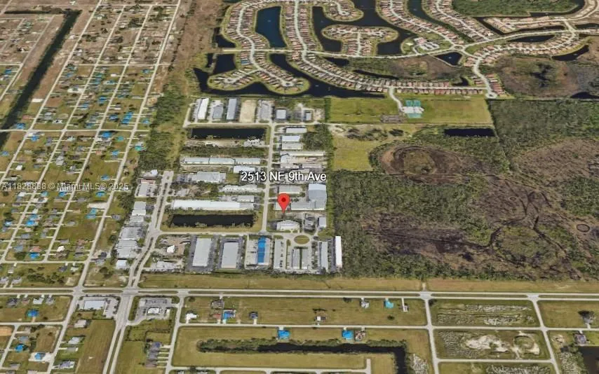 2513 NE 9th Ave, Cape Coral FL 33909
