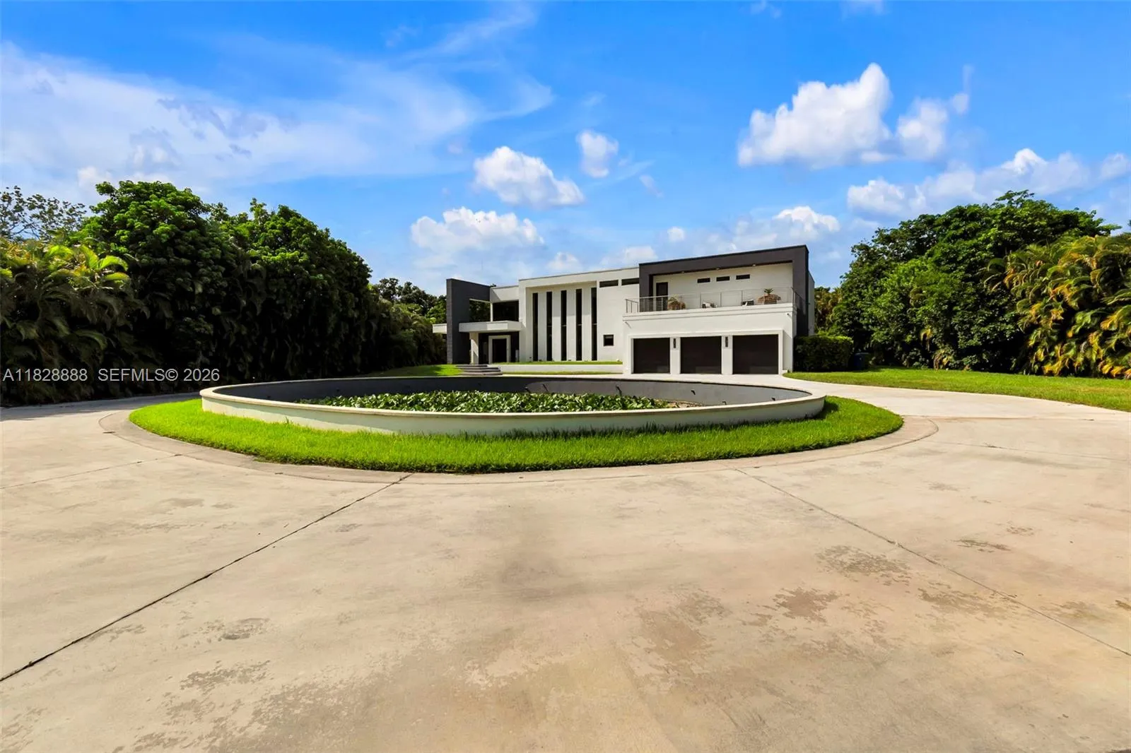 6 bedroom 7 bath for sale at 13441 Mustang Trl, Southwest Ranches FL 33330