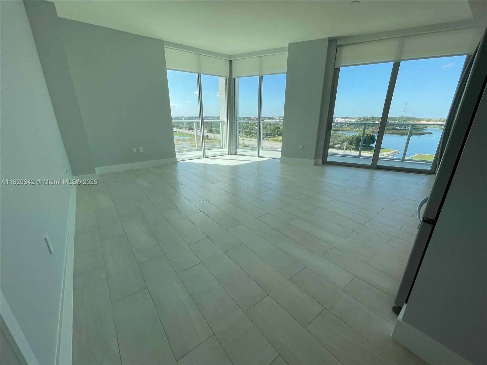 2000 Metropica Way # 804, Sunrise FL 33323