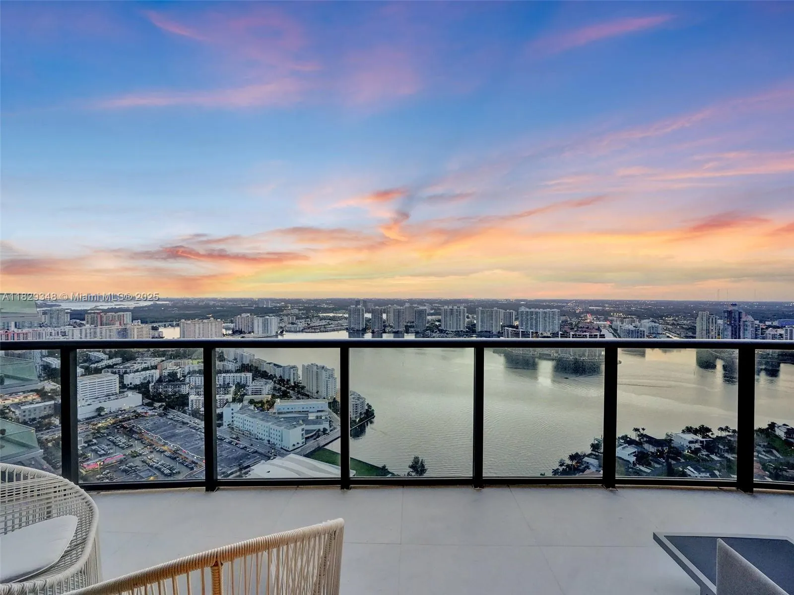 18555 Collins Ave # 4403, Sunny Isles Beach FL 33160