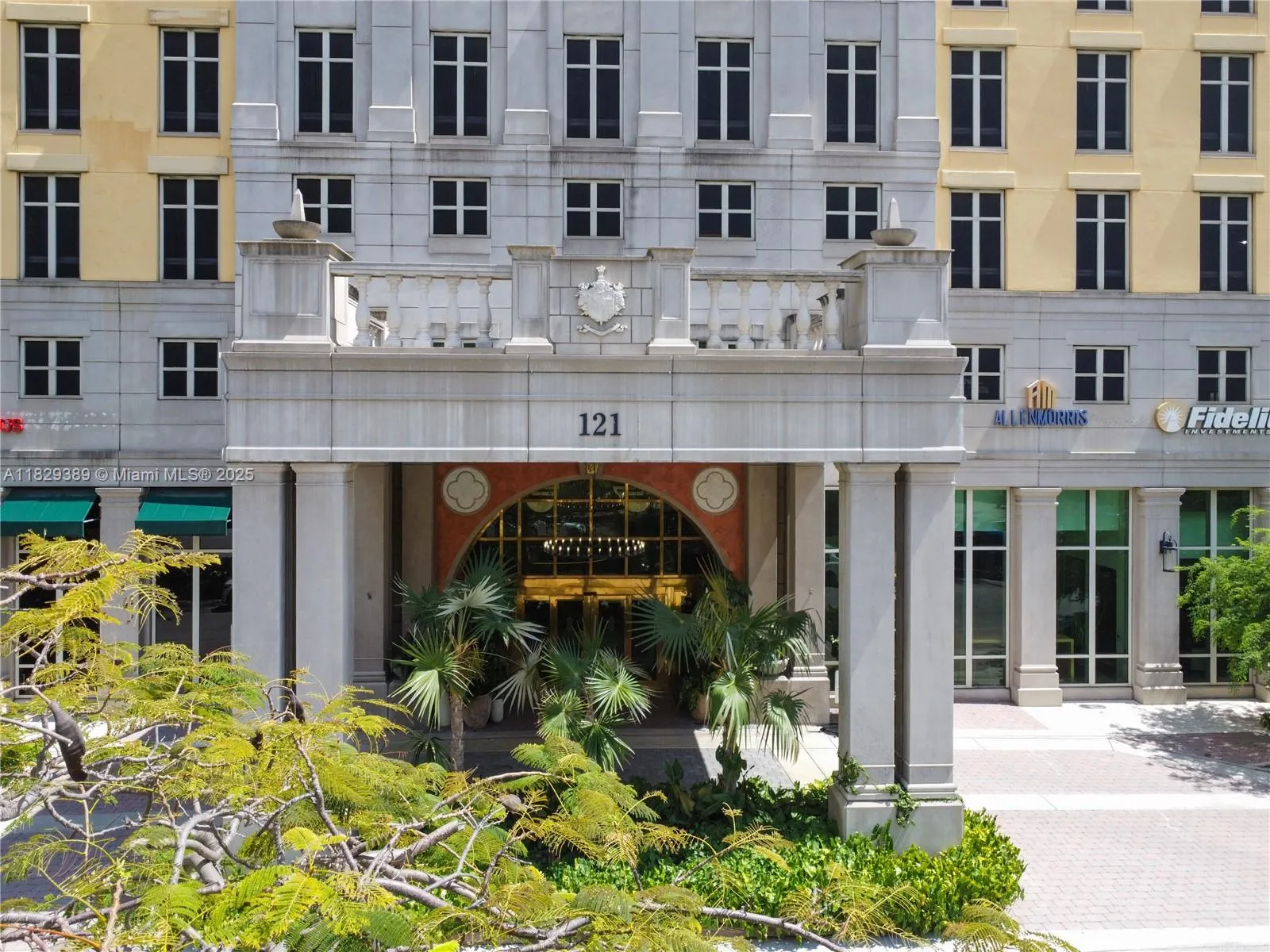 121 Alhambra Cir # 1000, Coral Gables FL 33134