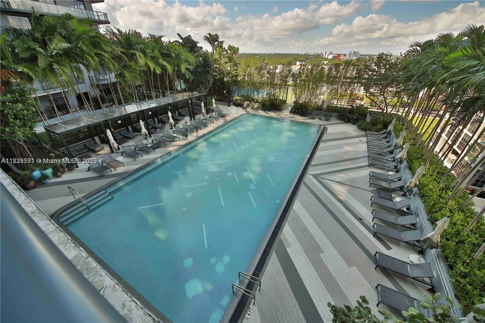 121 NE 34th St, Miami FL 33137