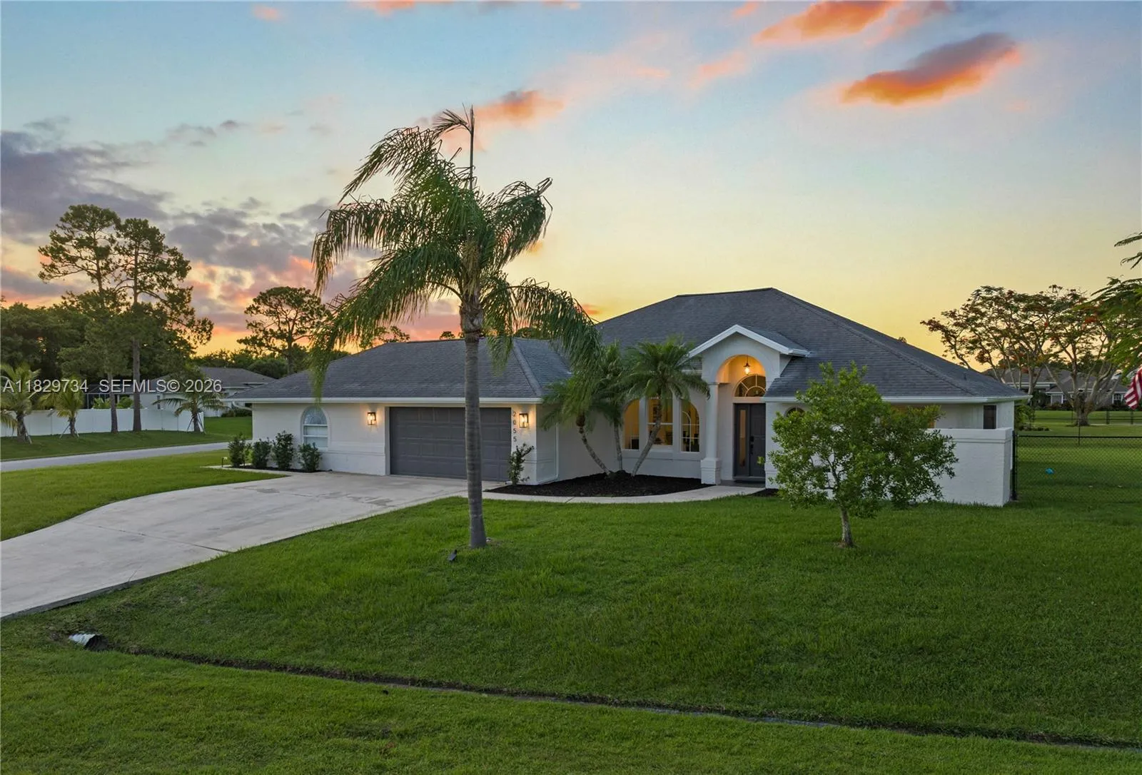 2055 SW Aaron Ln, Port St. Lucie FL 34953