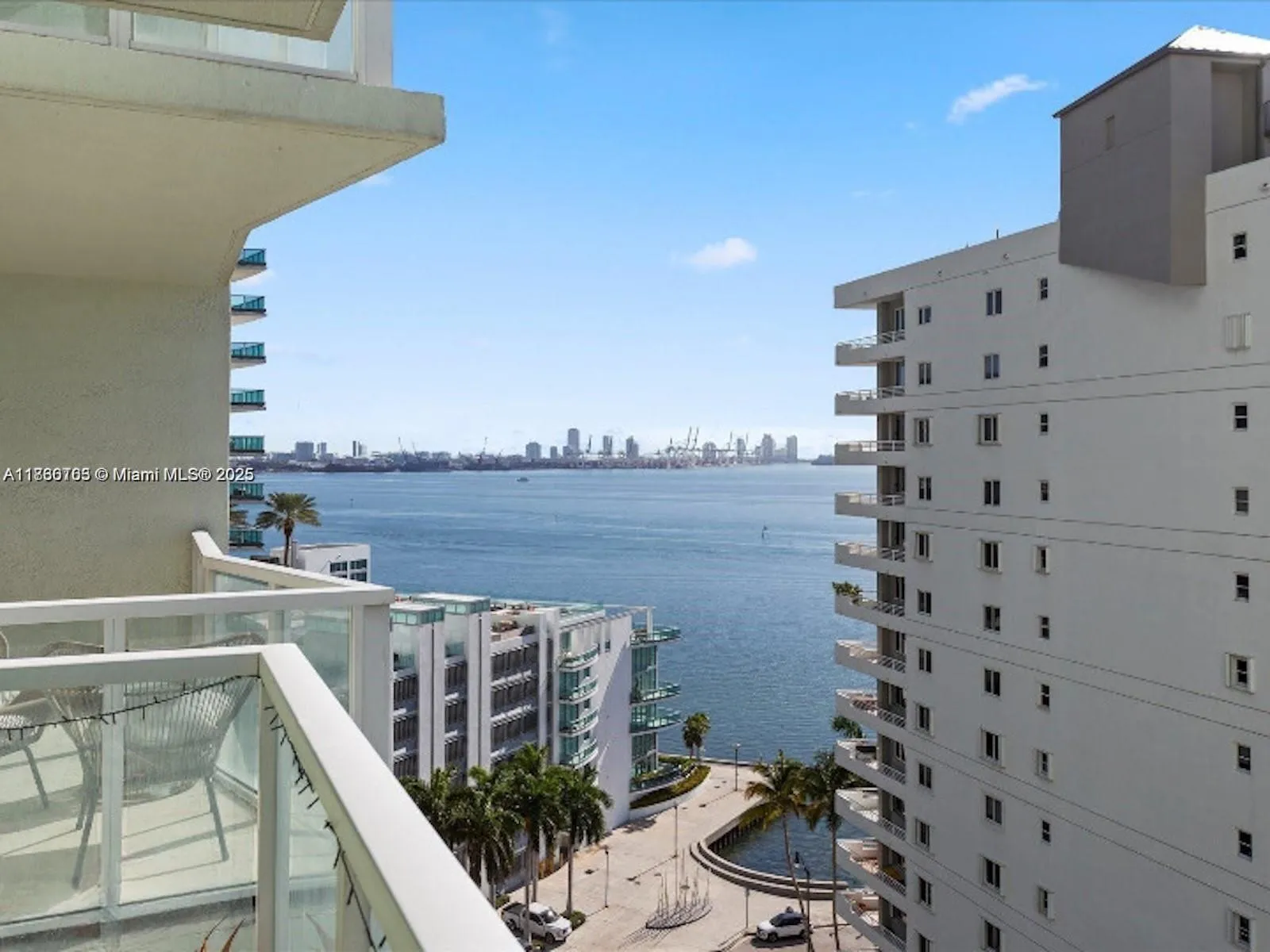 218 SE 14th St # 1203, Miami FL 33131