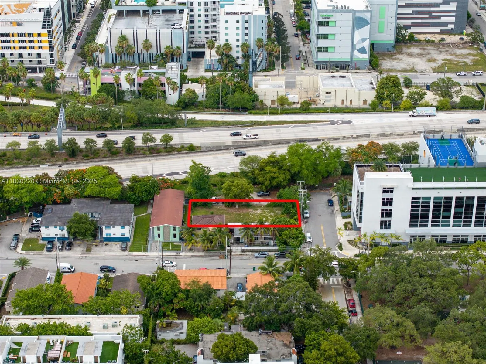 367 SW 11th St, Miami FL 33130