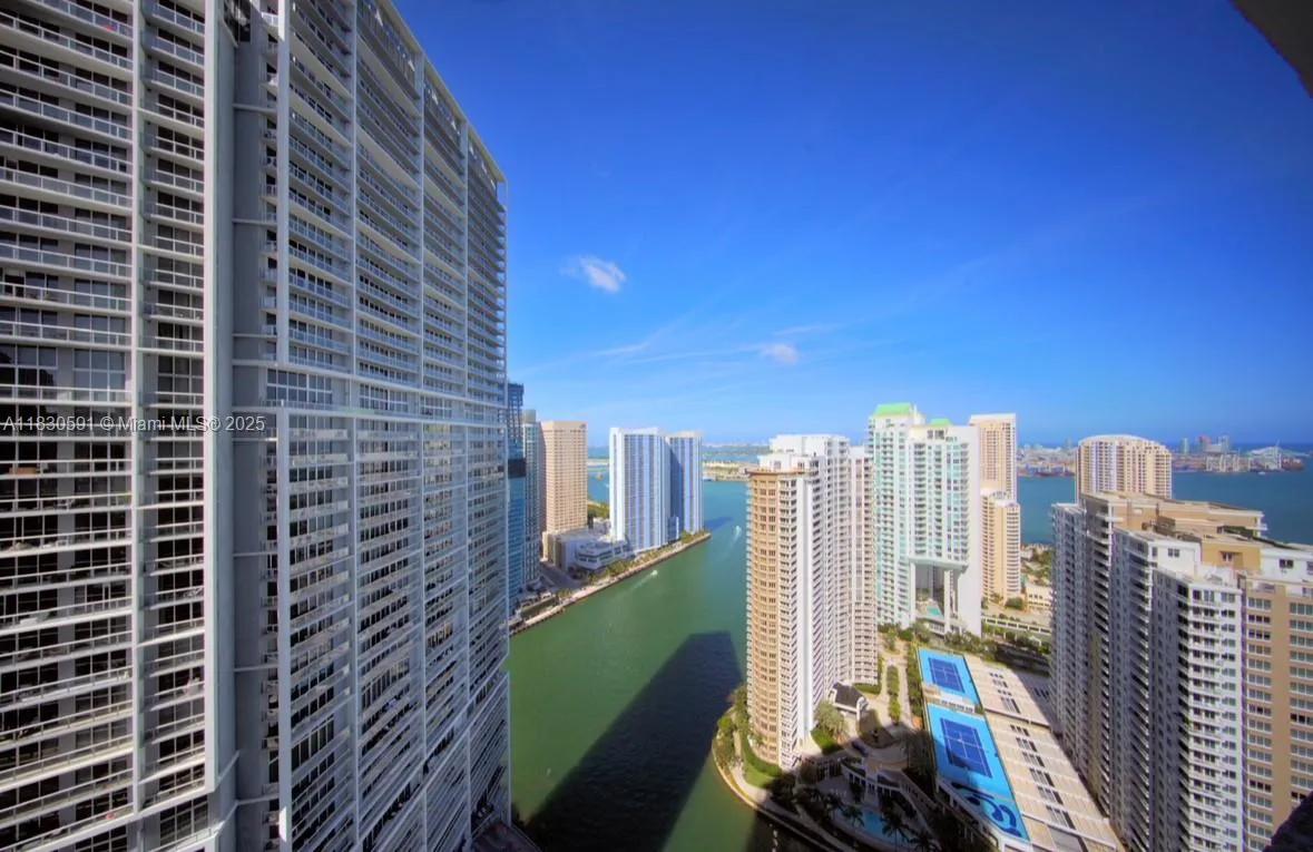 495 Brickell Ave # 4004, Miami FL 33131