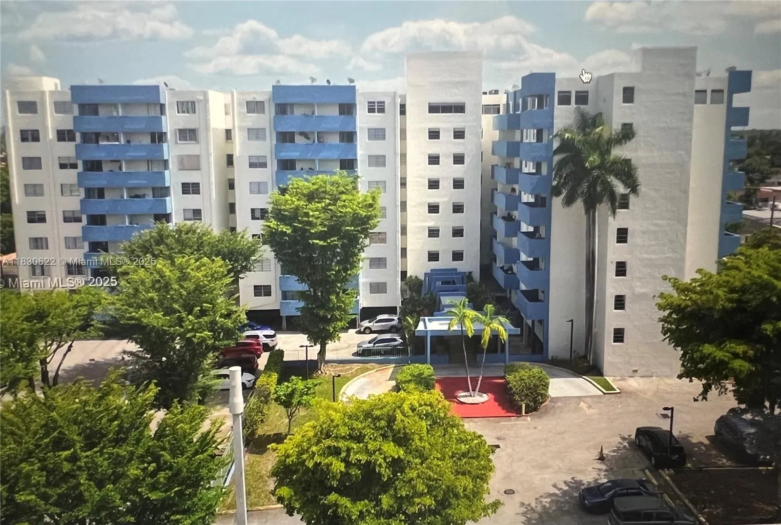 5050 NW 7th St # 709, Miami FL 33126