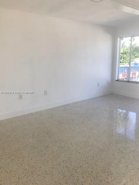 82 NW 27th St, Miami FL 33127