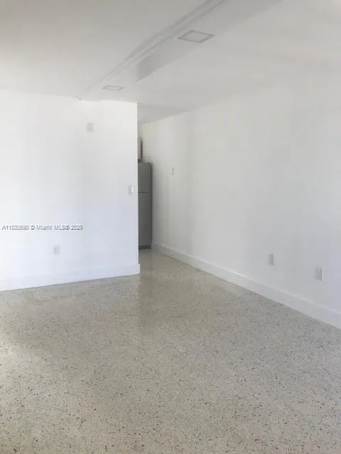 82 NW 27th St, Miami FL 33127