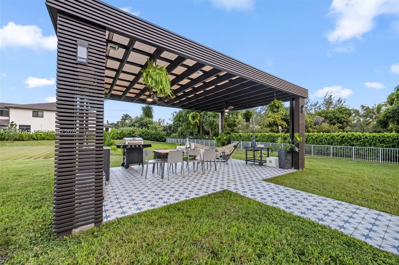 5000 SW 159 Ave, Southwest Ranches FL 33331