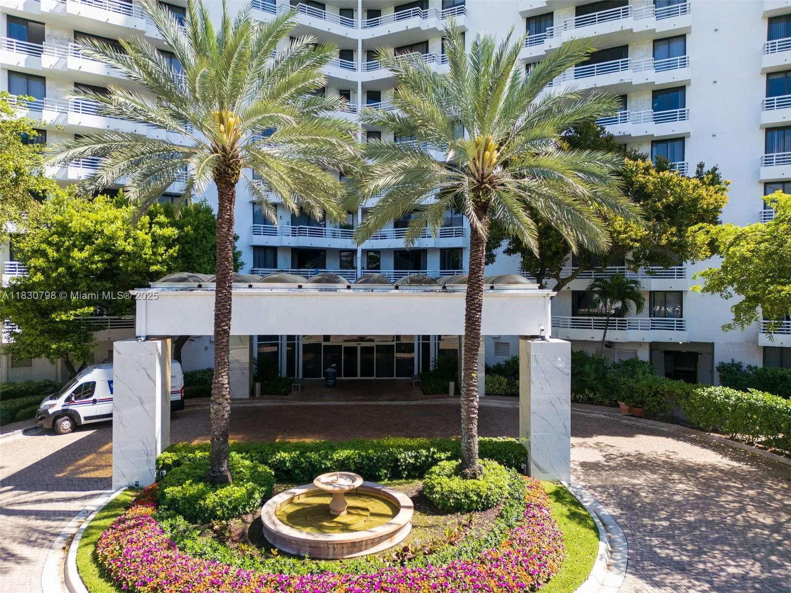 3300 NE 192nd St # 1908, Aventura FL 33180
