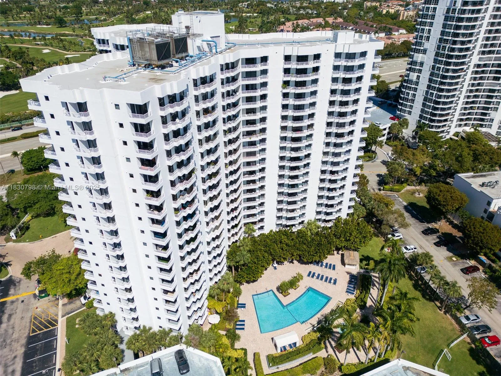 3300 NE 192nd St # 1908, Aventura FL 33180