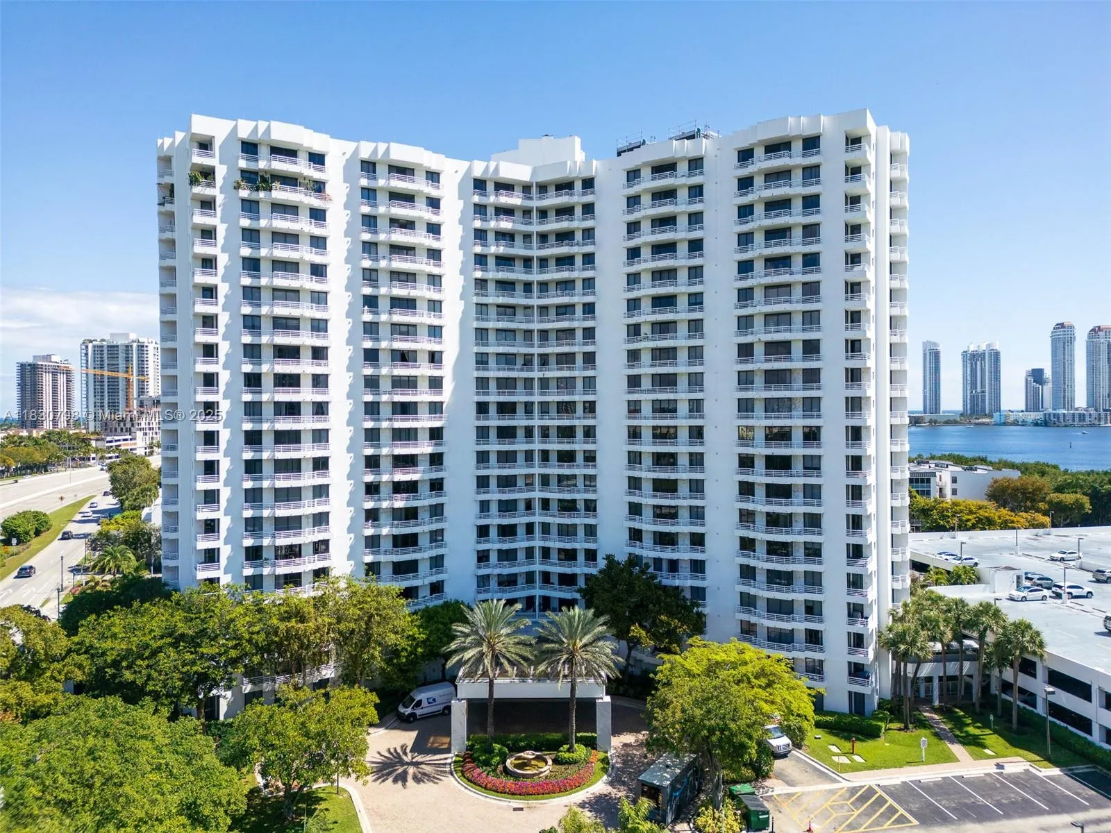3300 NE 192nd St # 1908, Aventura FL 33180