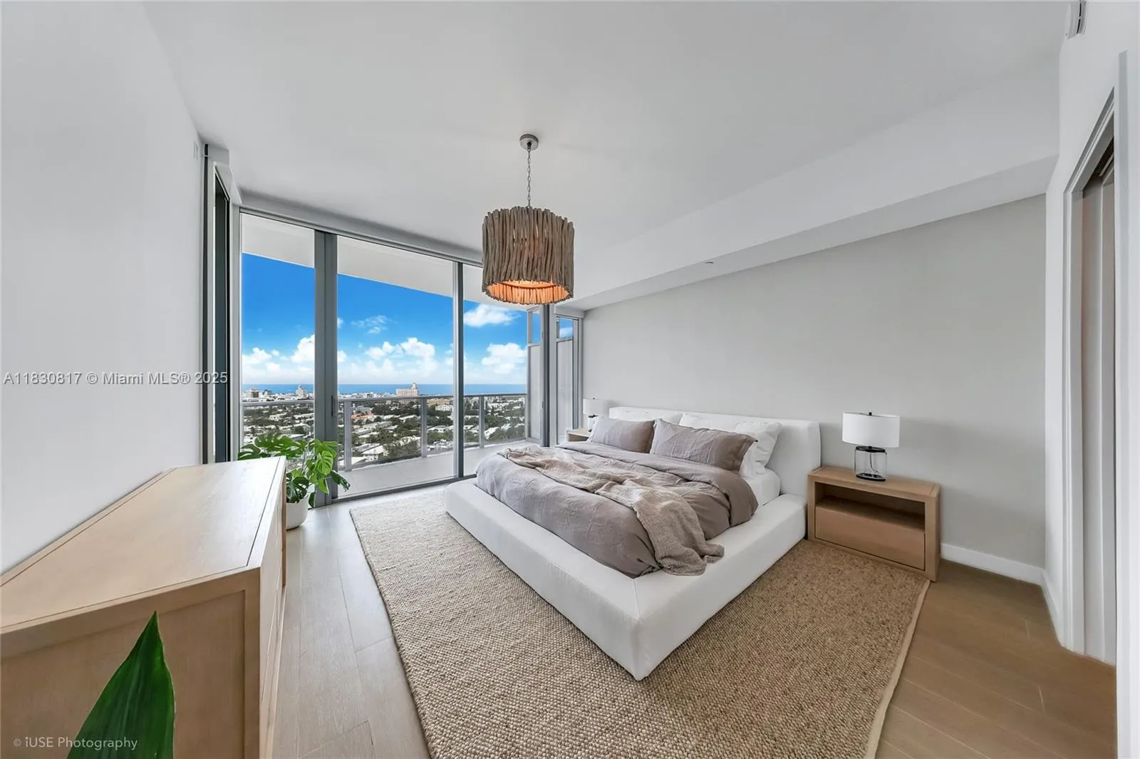 1 bedroom 1 bath for sale at 500 Alton Rd # 1906, Miami Beach FL 33139